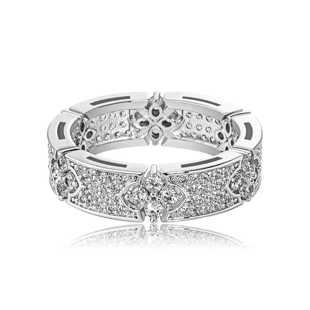 18k White Gold Ring Band w/ Zirconia - Clover Stackable Rings